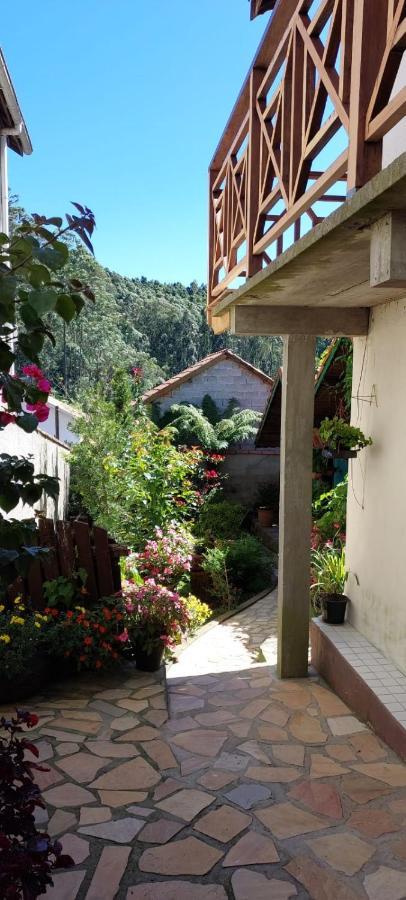 Casa Moreira'S Chales Монте Верде Екстериор снимка