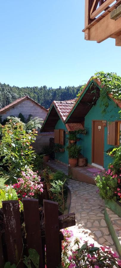 Casa Moreira'S Chales Монте Верде Екстериор снимка